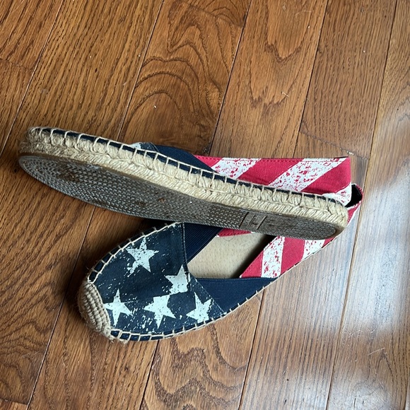 Sperry USA red white & blue espadrilles - Picture 2 of 2